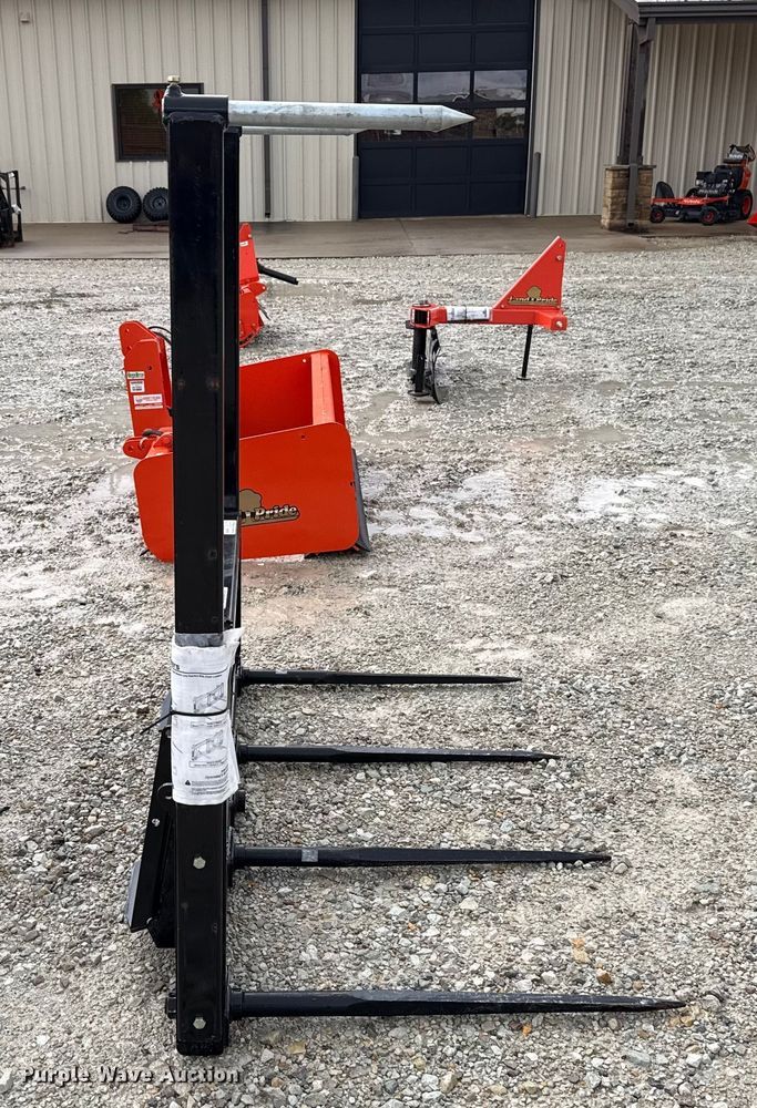 image for item EU5203 Land Pride BSE50 skid steer bale spear