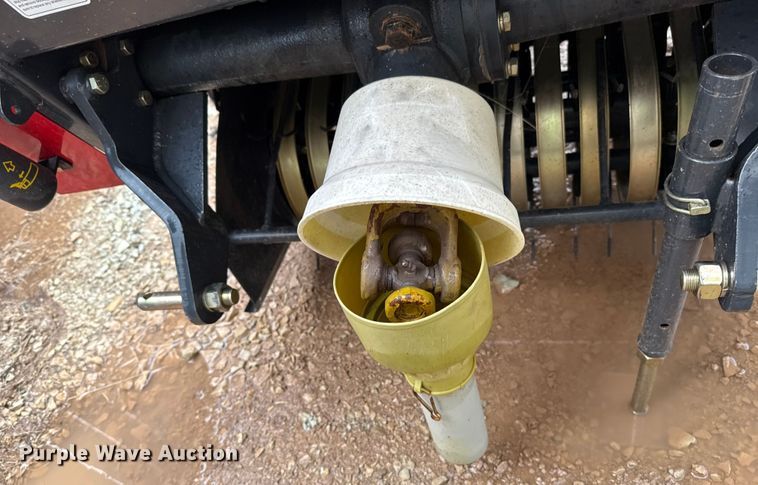 image for item EU5204 Tar River 870 mini round baler