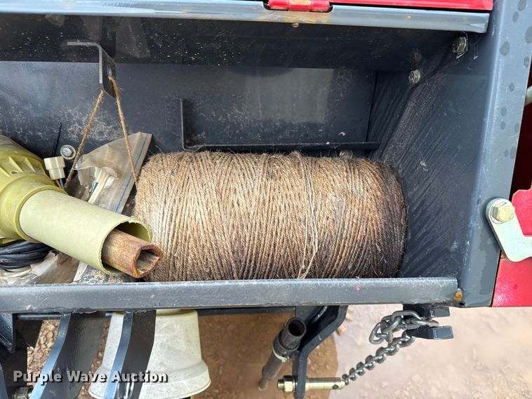 image for item EU5204 Tar River 870 mini round baler