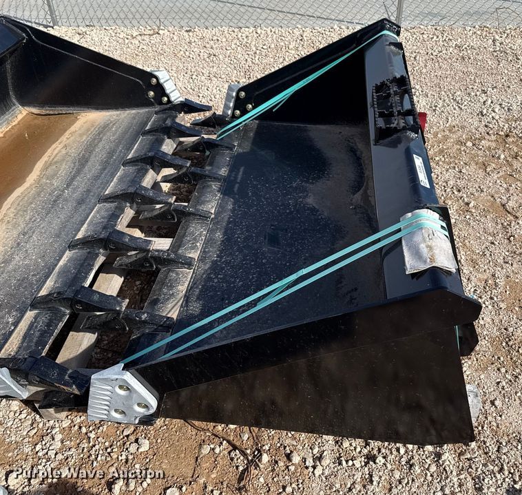 image for item EU5263 Land Pride AP-HD68LLT skid steer bucket