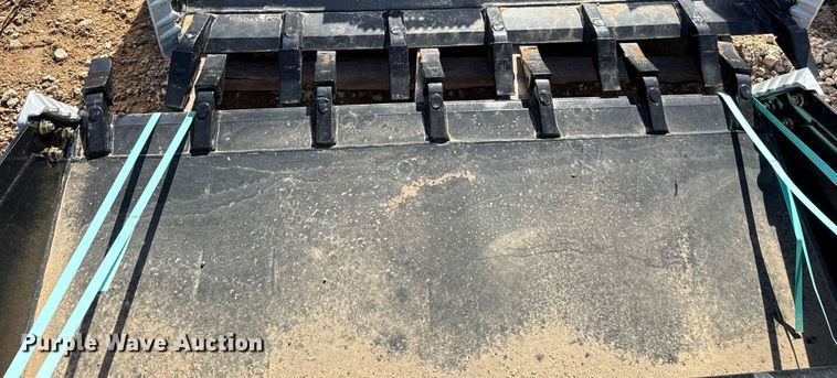 image for item EU5265 Land Pride AP-HD68LLT skid steer bucket