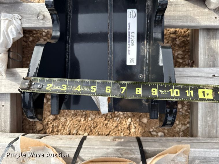 image for item EU5266 Kubota mini excavator auger 