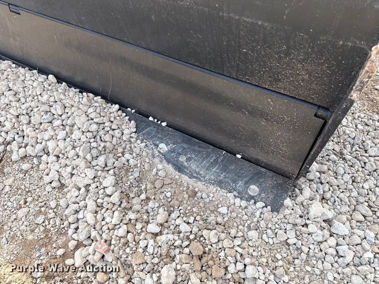 image for item EU5272 Cammond box blade