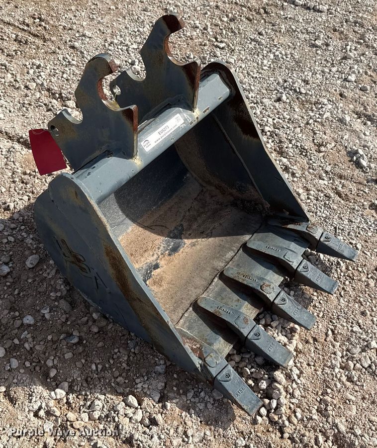 image for item EU5273 USA Attachments EB-624 excavator bucket