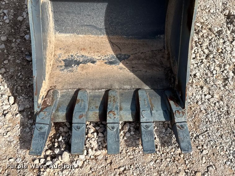 image for item EU5273 USA Attachments EB-624 excavator bucket