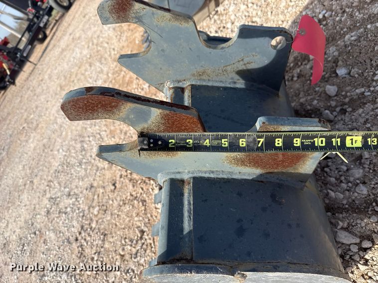 image for item EU5273 USA Attachments EB-624 excavator bucket