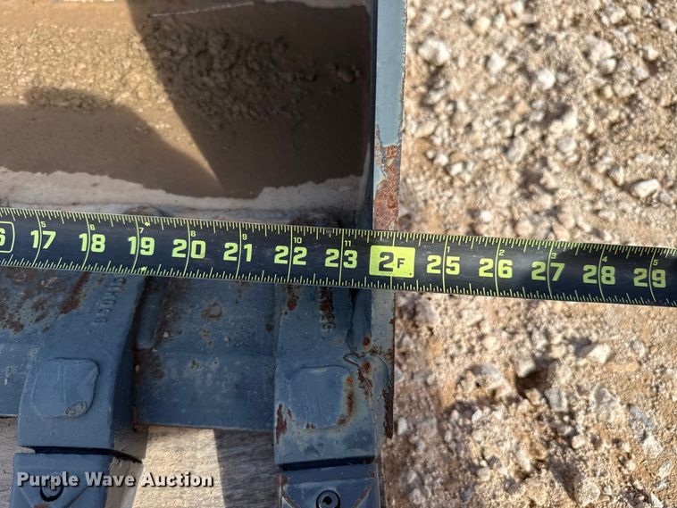 image for item EU5274 USA Attachments EB-624 excavator bucket