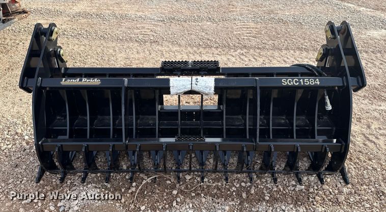 image for item EU5284 Land Pride SGC1584 skid steer grapple bucket