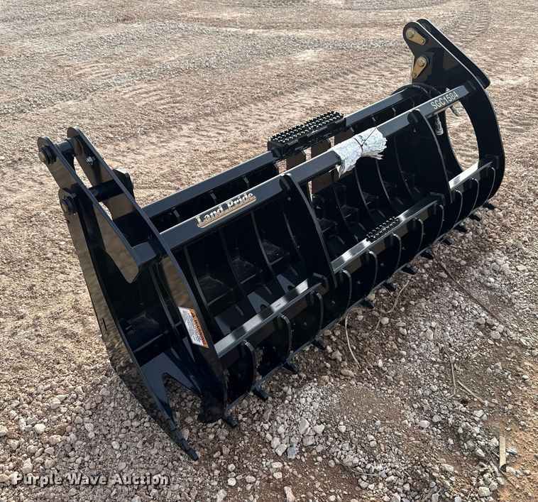 image for item EU5284 Land Pride SGC1584 skid steer grapple bucket