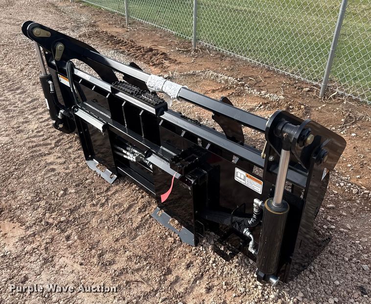 image for item EU5284 Land Pride SGC1584 skid steer grapple bucket