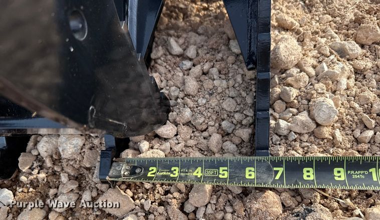 image for item EU5284 Land Pride SGC1584 skid steer grapple bucket