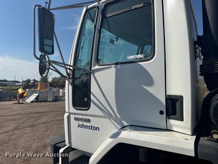 image for item EU6137 2006 Freightliner FC80 street sweeper truck