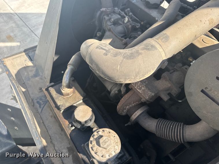 image for item EU6137 2006 Freightliner FC80 street sweeper truck