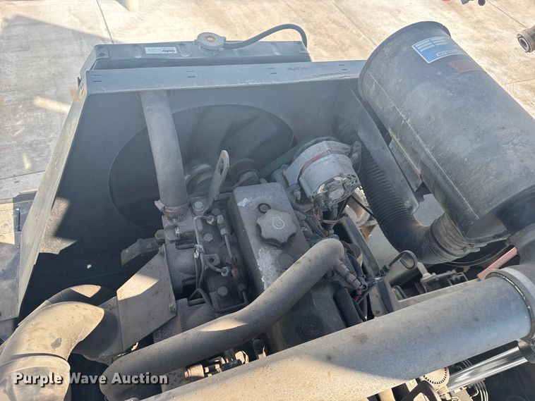 image for item EU6137 2006 Freightliner FC80 street sweeper truck