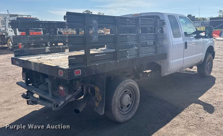 image for item EU6138 2016 Ford F350 Super Duty XL SuperCab utility bed pickup truck