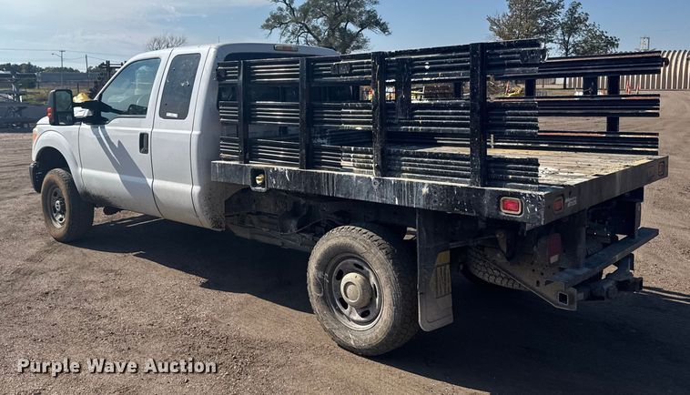 image for item EU6138 2016 Ford F350 Super Duty XL SuperCab utility bed pickup truck