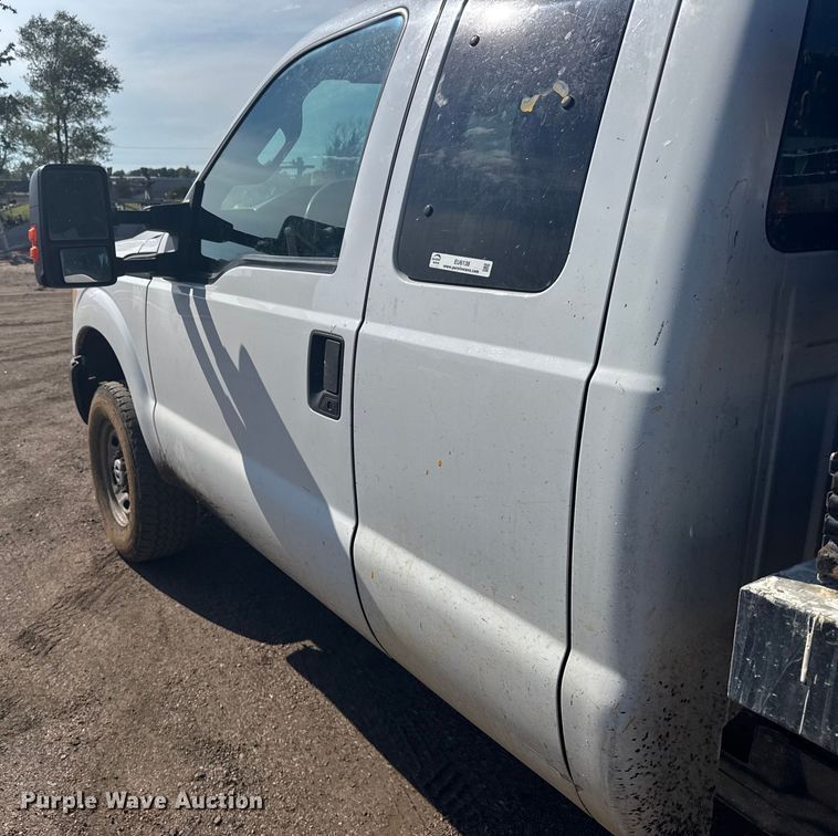 image for item EU6138 2016 Ford F350 Super Duty XL SuperCab utility bed pickup truck