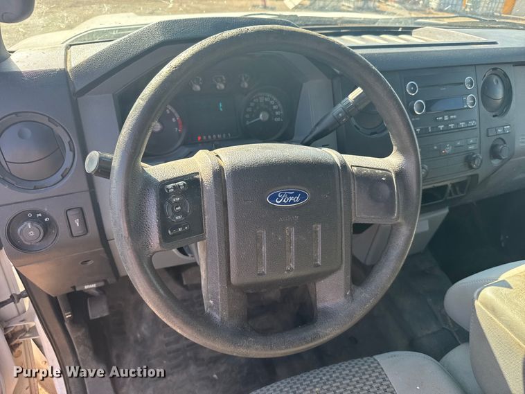 image for item EU6138 2016 Ford F350 Super Duty XL SuperCab utility bed pickup truck