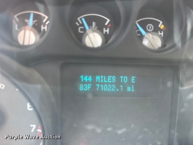 image for item EU6138 2016 Ford F350 Super Duty XL SuperCab utility bed pickup truck