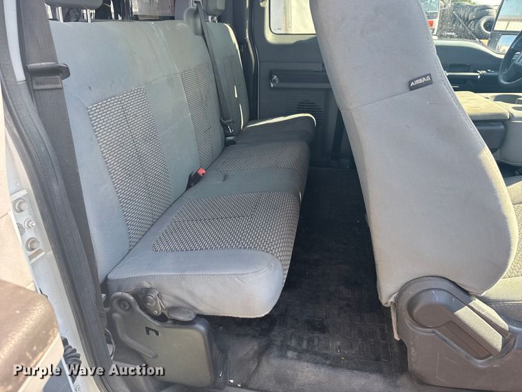 image for item EU6138 2016 Ford F350 Super Duty XL SuperCab utility bed pickup truck