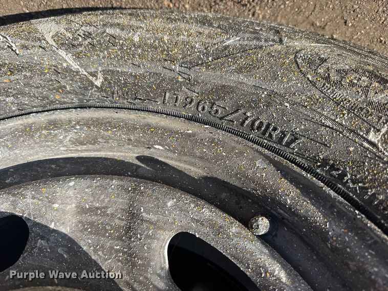 image for item EU6138 2016 Ford F350 Super Duty XL SuperCab utility bed pickup truck