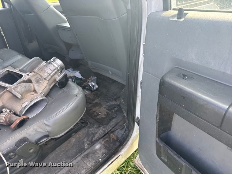 image for item EU6140 2012 Ford F350 Super Duty XL Crew Cab pickup truck cab and chassis