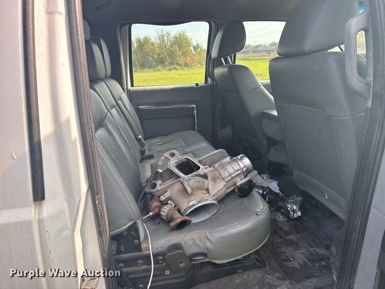 image for item EU6140 2012 Ford F350 Super Duty XL Crew Cab pickup truck cab and chassis