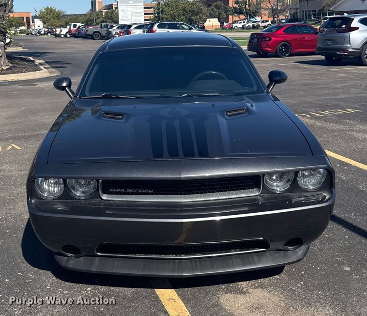 image for item EU6148 2013 Dodge Challenger 