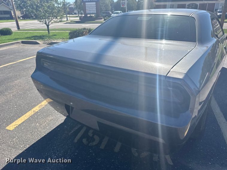 image for item EU6148 2013 Dodge Challenger 