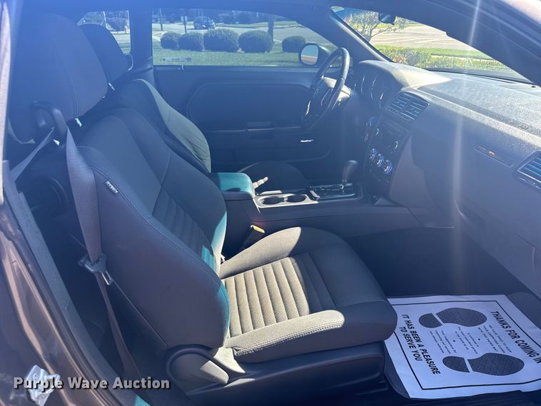 image for item EU6148 2013 Dodge Challenger 