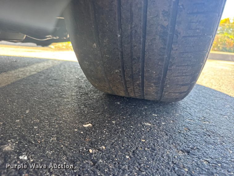 image for item EU6148 2013 Dodge Challenger 