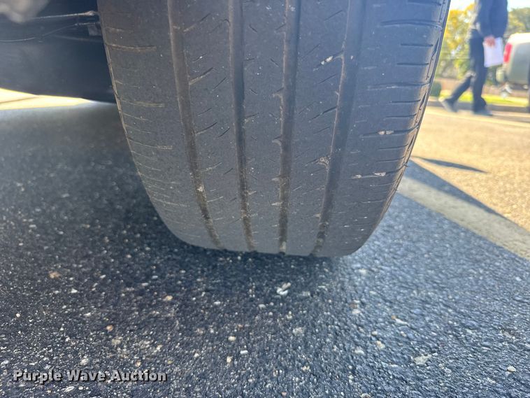 image for item EU6148 2013 Dodge Challenger 