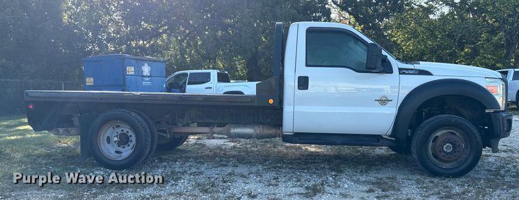 image for item EU7038 2014 Ford F550 Super Duty XL flatbed truck