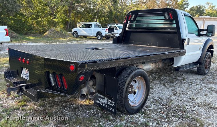 image for item EU7038 2014 Ford F550 Super Duty XL flatbed truck