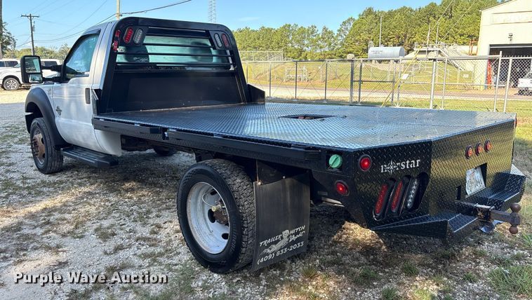 image for item EU7038 2014 Ford F550 Super Duty XL flatbed truck