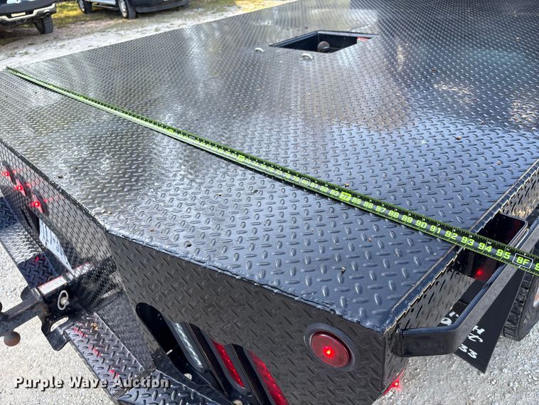 image for item EU7038 2014 Ford F550 Super Duty XL flatbed truck