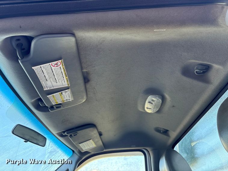 image for item EU7038 2014 Ford F550 Super Duty XL flatbed truck