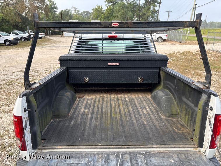 image for item EU7039 2015 Ford F150 XL SuperCab pickup truck