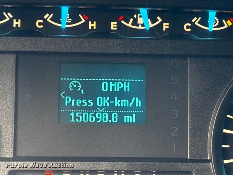 image for item EU7039 2015 Ford F150 XL SuperCab pickup truck