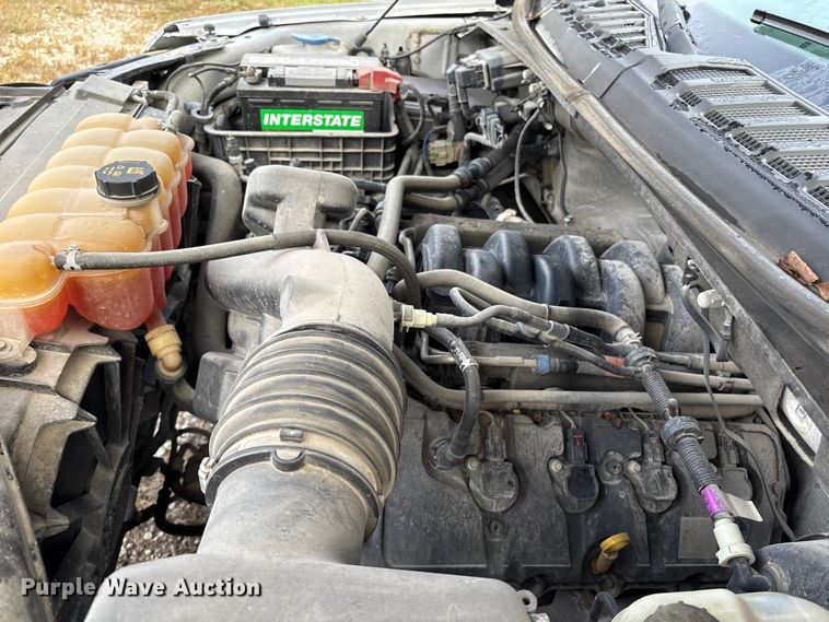 image for item EU7039 2015 Ford F150 XL SuperCab pickup truck