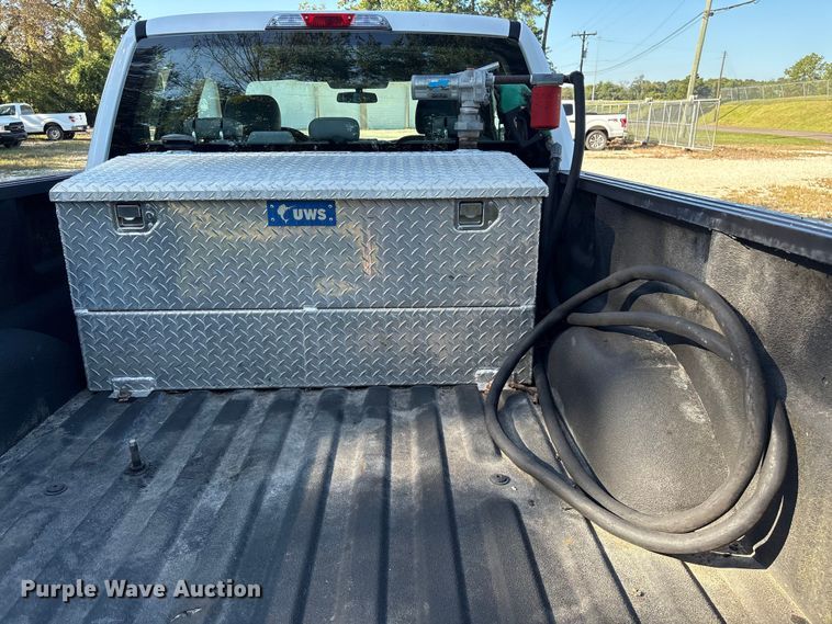 image for item EU7040 2015 Ford F150 XL SuperCab pickup truck