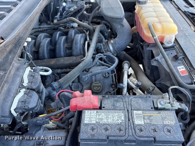 image for item EU7040 2015 Ford F150 XL SuperCab pickup truck