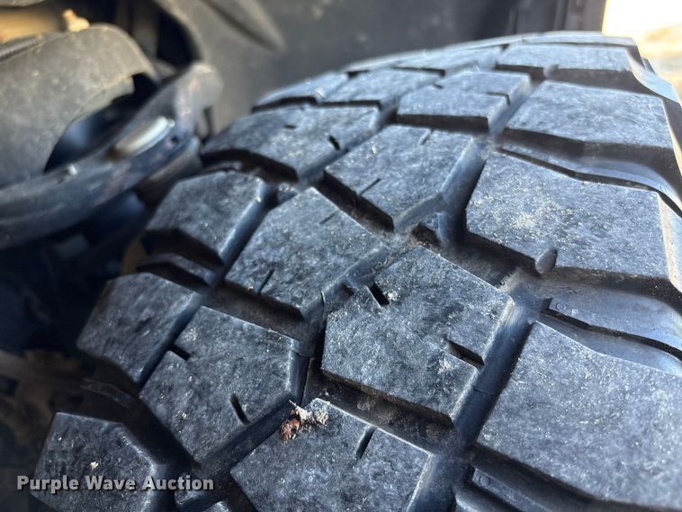 image for item EU7040 2015 Ford F150 XL SuperCab pickup truck