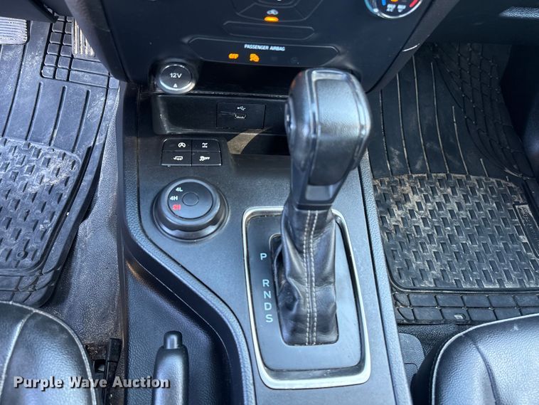 image for item EU7041 2020 Ford Ranger XL SuperCab pickup truck