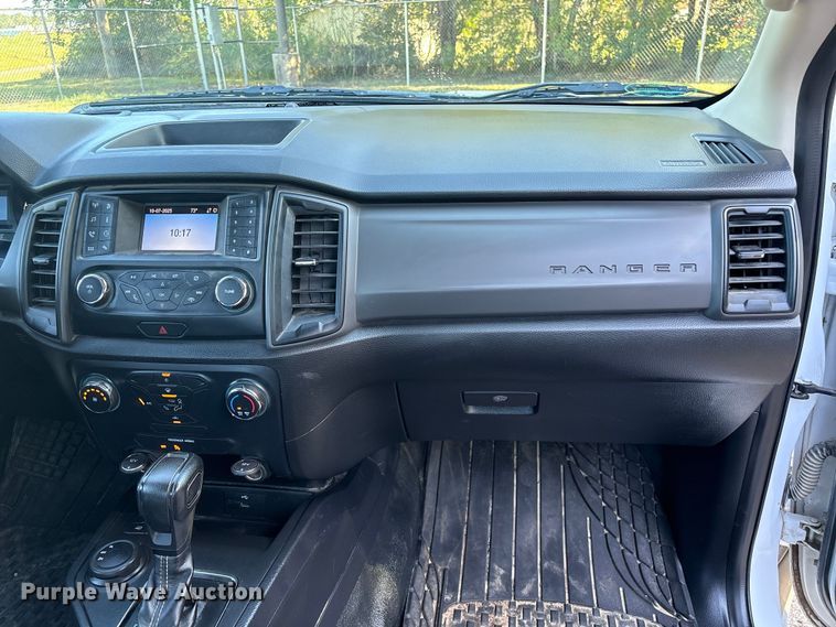 image for item EU7041 2020 Ford Ranger XL SuperCab pickup truck