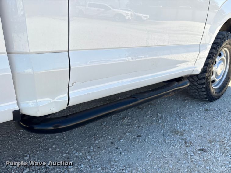 image for item EU7042 2019 Ford F150 XL pickup truck