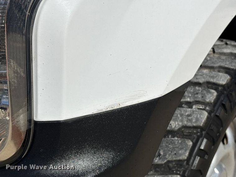 image for item EU7042 2019 Ford F150 XL pickup truck