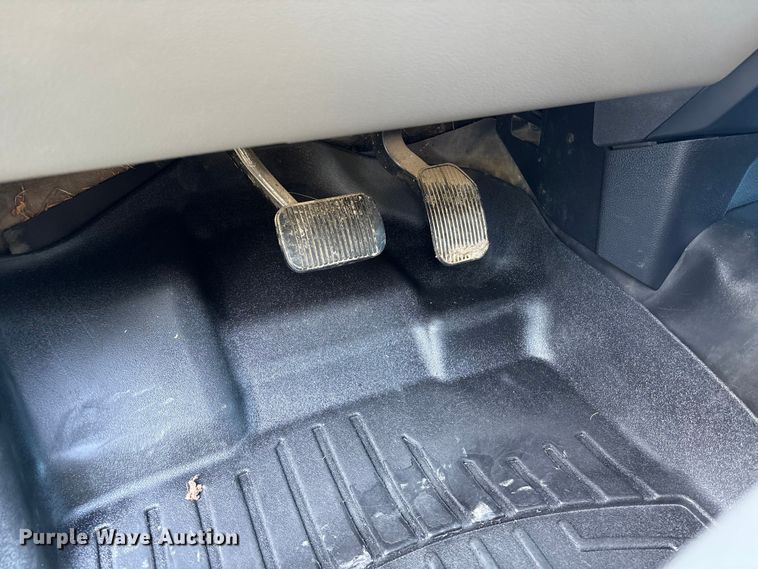 image for item EU7042 2019 Ford F150 XL pickup truck