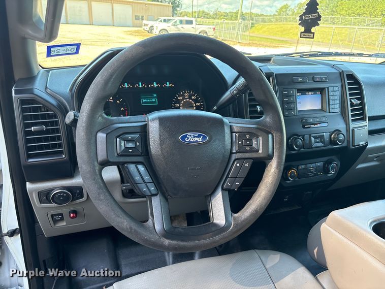 image for item EU7042 2019 Ford F150 XL pickup truck