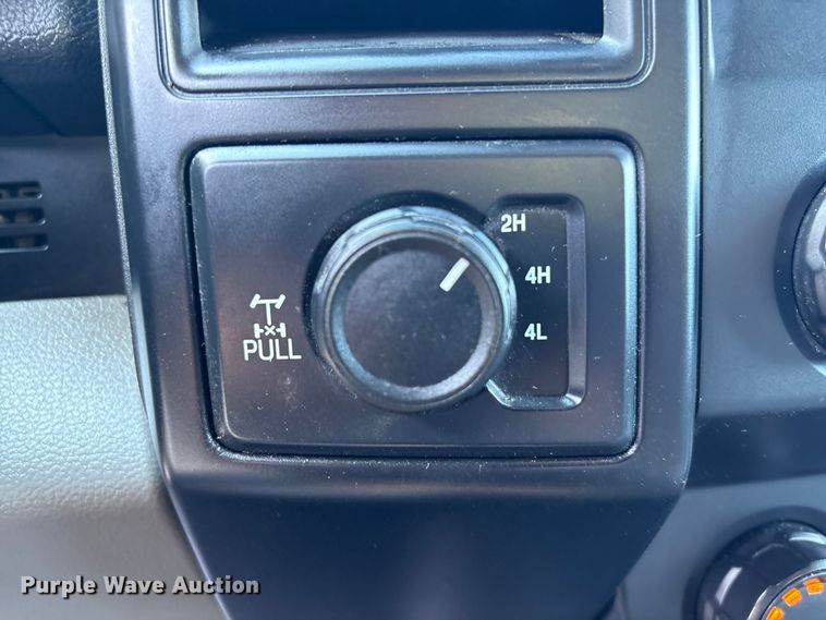 image for item EU7042 2019 Ford F150 XL pickup truck